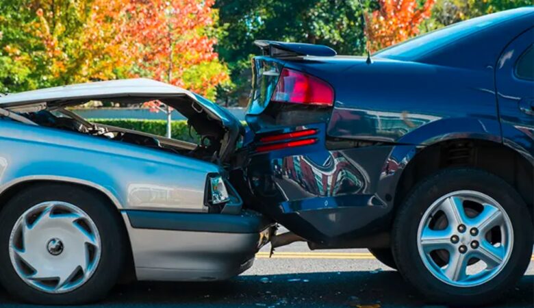 6 Tips What to Do After a Car Collision